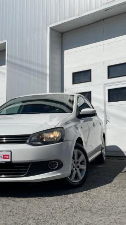 Volkswagen Polo V с пробегом 2012 года, цена 719 300 рублей, 242182 км, седан, Автокод Объявления