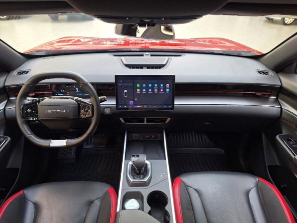 JETOUR DASHING I с пробегом 2024 года, цена 1 900 000 рублей, 28428 км, внедорожник, Автокод Объявления