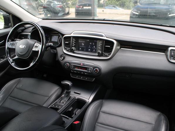 Kia Sorento III Prime Рестайлинг с пробегом 2018 года, цена 2 667 000 рублей, 150986 км, внедорожник, Автокод Объявления
