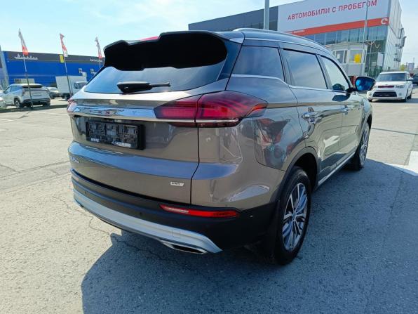 Geely Atlas Pro с пробегом 2023 года, цена 2 099 995 рублей, 48686 км, внедорожник, Автокод Объявления
