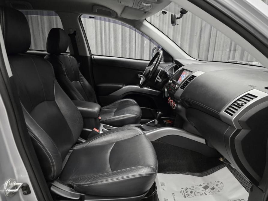 Mitsubishi Outlander II Рестайлинг Красноярск  - изображение 14