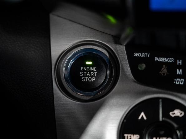 Toyota RAV4 III (XA30) Рестайлинг с пробегом 2010 года, цена 1 725 000 рублей, 133619 км, внедорожник, Автокод Объявления