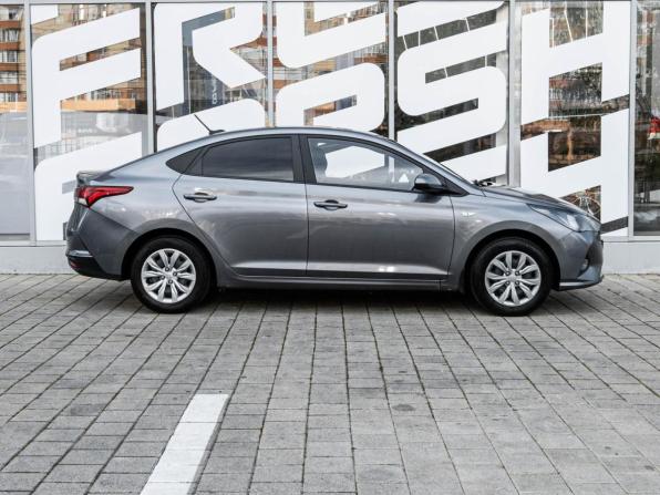 Hyundai Solaris II Рестайлинг с пробегом 2020 года, цена 1 580 000 рублей, 171408 км, седан, Автокод Объявления