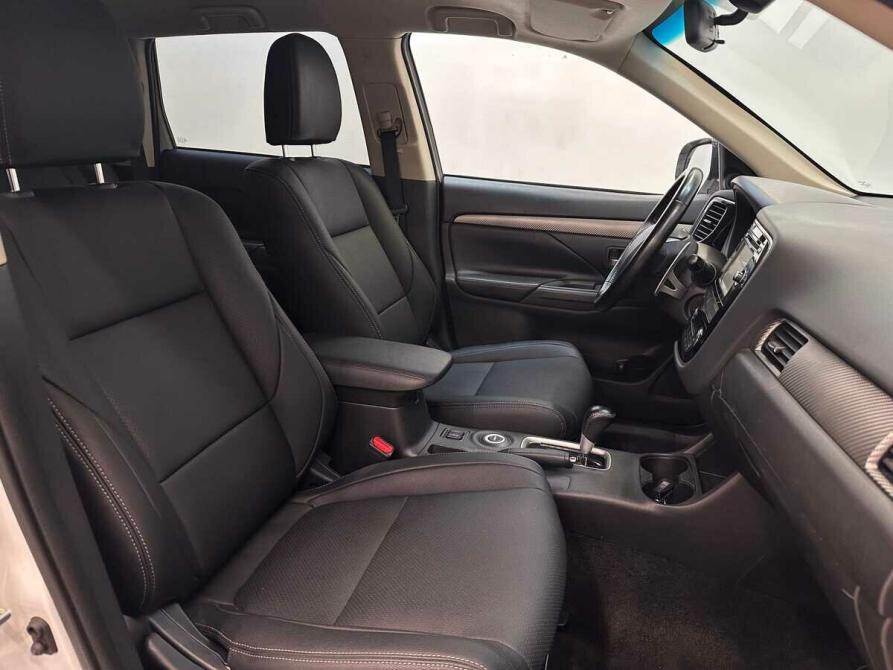 Mitsubishi Outlander III Москва  - изображение 13