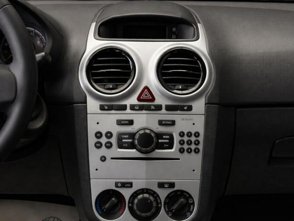 Opel Corsa D Рестайлинг II с пробегом 2012 года, цена 597 000 рублей, 68541 км, хэтчбек, Автокод Объявления