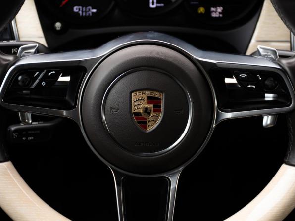 Porsche Macan I с пробегом 2015 года, цена 2 649 000 рублей, 107114 км, внедорожник, Автокод Объявления