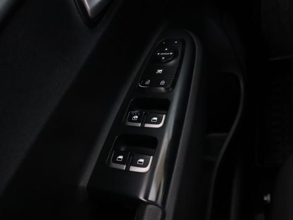 Kia Rio IV с пробегом 2017 года, цена 1 364 000 рублей, 107346 км, хэтчбек, Автокод Объявления