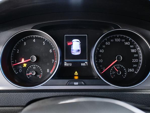 Volkswagen Golf VII с пробегом 2014 года, цена 963 000 рублей, 80211 км, хэтчбек, Автокод Объявления