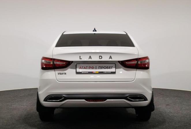 Lada (ВАЗ) Vesta I Рестайлинг (NG) с пробегом 2024 года, цена 1 370 000 рублей, 28812 км, седан, Автокод Объявления