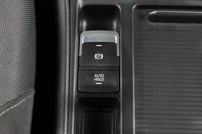 Volkswagen Golf VII с пробегом 2014 года, цена 899 000 рублей, 135700 км, универсал, Автокод Объявления