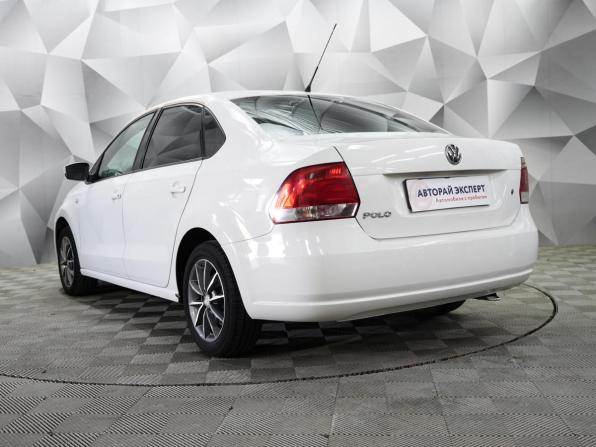Volkswagen Polo V с пробегом 2012 года, цена 672 000 рублей, 190000 км, седан, Автокод Объявления