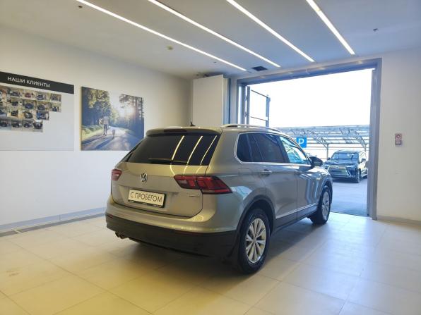 Volkswagen Tiguan II с пробегом 2018 года, цена 2 720 000 рублей, 110000 км, внедорожник, Автокод Объявления