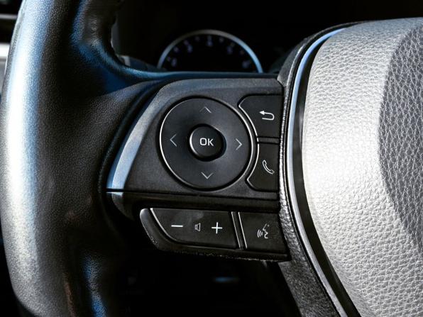 Toyota RAV4 V (XA50) с пробегом 2021 года, цена 3 270 000 рублей, 87600 км, внедорожник, Автокод Объявления