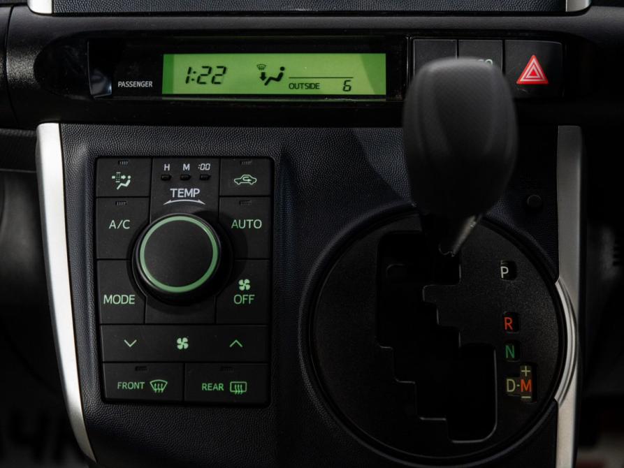 Toyota Wish II Иркутск  - изображение 13