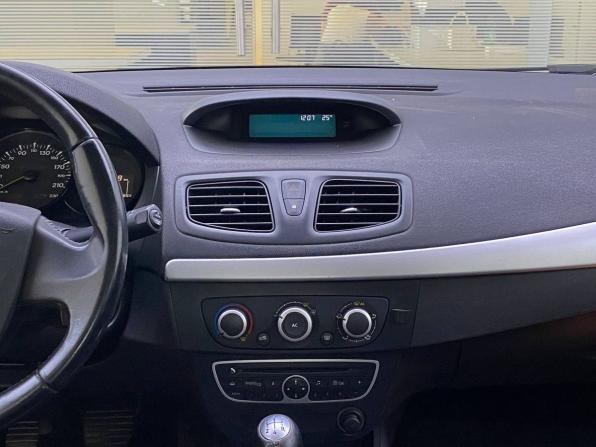 Renault Megane III Рестайлинг с пробегом 2012 года, цена 720 000 рублей, 146000 км, хэтчбек, Автокод Объявления