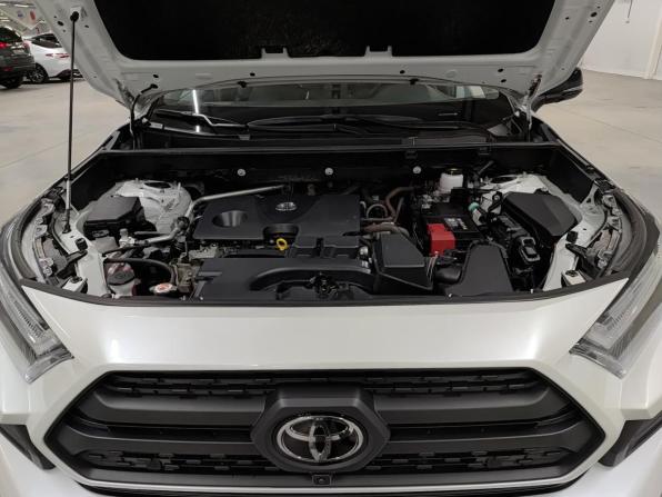 Toyota RAV4 V (XA50) с пробегом 2023 года, цена 3 620 000 рублей, 42047 км, внедорожник, Автокод Объявления
