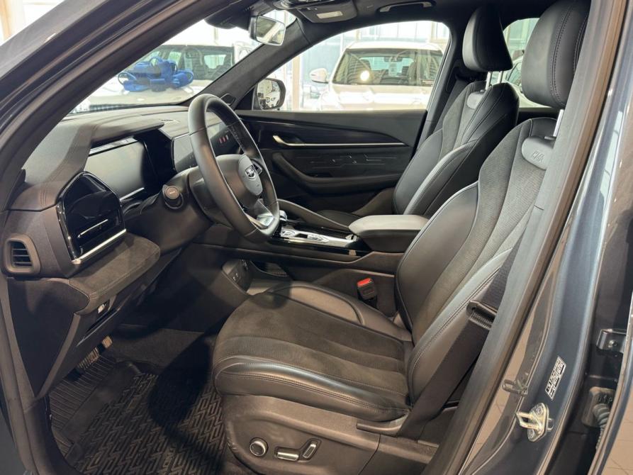 Geely Monjaro I Москва  - изображение 11