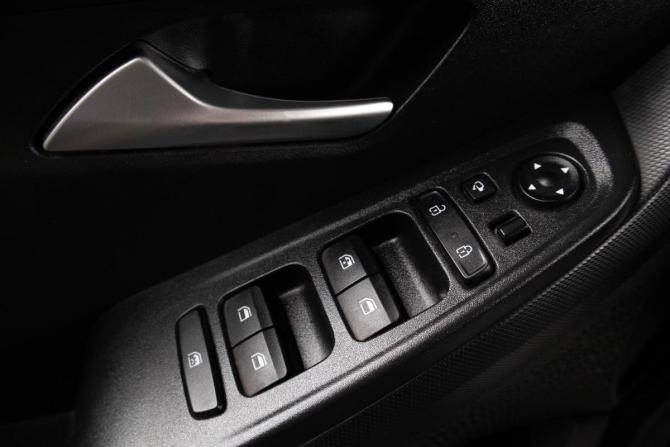 Hyundai Creta II с пробегом 2022 года, цена 2 649 000 рублей, 46500 км, внедорожник, Автокод Объявления