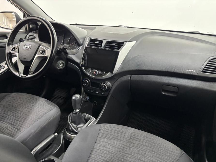Hyundai Solaris I Рестайлинг Альметьевск  - изображение 12