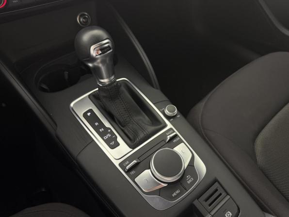 Audi A3 III (8V) Рестайлинг с пробегом 2020 года, цена 2 115 000 рублей, 70205 км, седан, Автокод Объявления