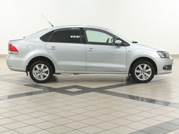 Volkswagen Polo V с пробегом 2011 года, цена 565 000 рублей, 161000 км, седан, Автокод Объявления