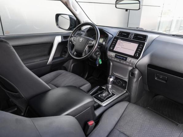 Toyota Land Cruiser Prado 150 Series Рестайлинг 3 с пробегом 2021 года, цена 4 890 000 рублей, 64243 км, внедорожник, Автокод Объявления