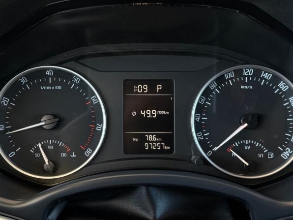 Skoda Octavia II (A5) Рестайлинг с пробегом 2011 года, цена 995 000 рублей, 97210 км, лифтбек, Автокод Объявления