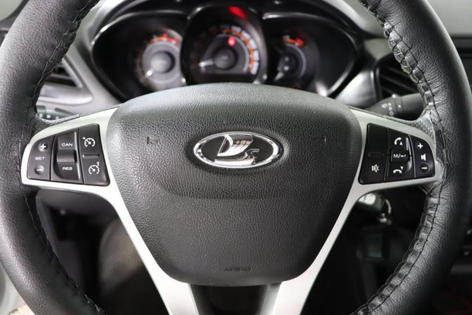 Lada (ВАЗ) Vesta I с пробегом 2018 года, цена 879 990 рублей, 95286 км, седан, Автокод Объявления
