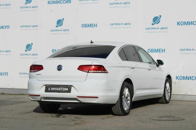 Volkswagen Passat B8 с пробегом 2018 года, цена 1 590 000 рублей, 195000 км, седан, Автокод Объявления