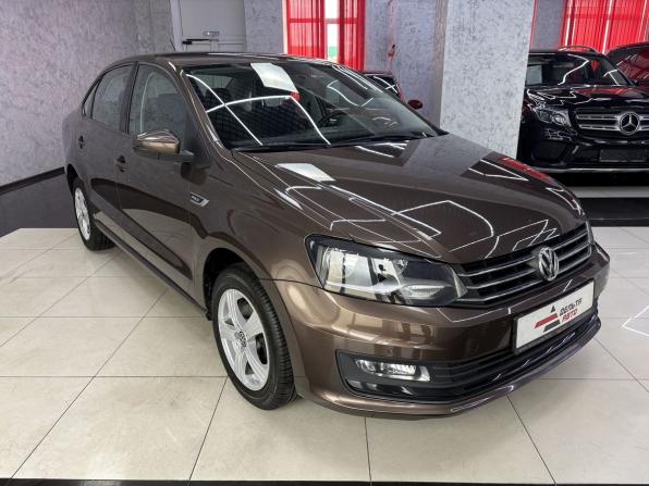Volkswagen Polo V Рестайлинг с пробегом 2016 года, цена 1 399 000 рублей, 58254 км, седан, Автокод Объявления