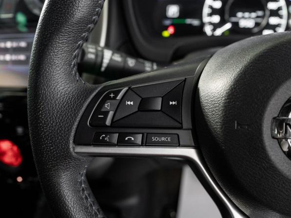 Nissan Note II Рестайлинг с пробегом 2018 года, цена 1 070 500 рублей, 190499 км, хэтчбек, Автокод Объявления