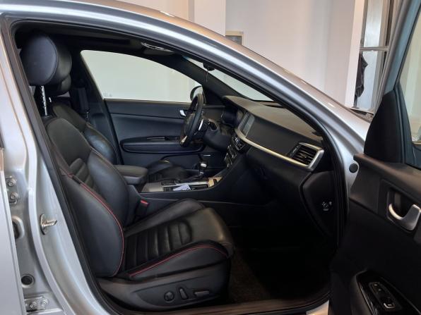 Kia Optima IV Рестайлинг с пробегом 2018 года, цена 1 975 000 рублей, 122630 км, седан, Автокод Объявления