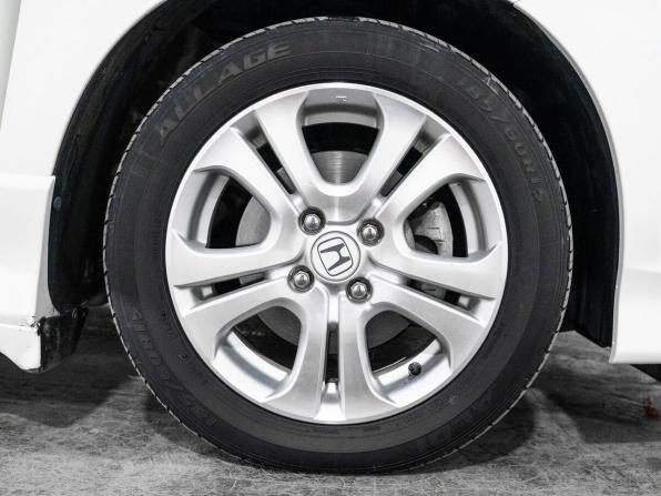 Honda Fit Shuttle I с пробегом 2012 года, цена 1 075 000 рублей, 95925 км, универсал, Автокод Объявления
