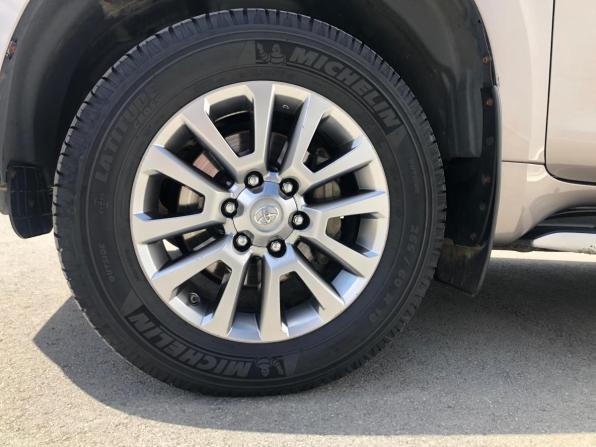 Toyota Land Cruiser Prado 150 Series Рестайлинг 2 с пробегом 2017 года, цена 4 108 000 рублей, 235318 км, внедорожник, Автокод Объявления