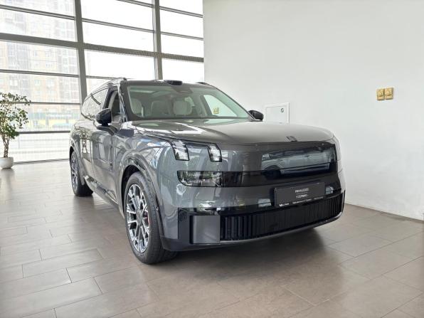 Lynk &amp; Co 900 с пробегом 2026 года, цена 8 350 000 рублей, 45 км, внедорожник, Автокод Объявления