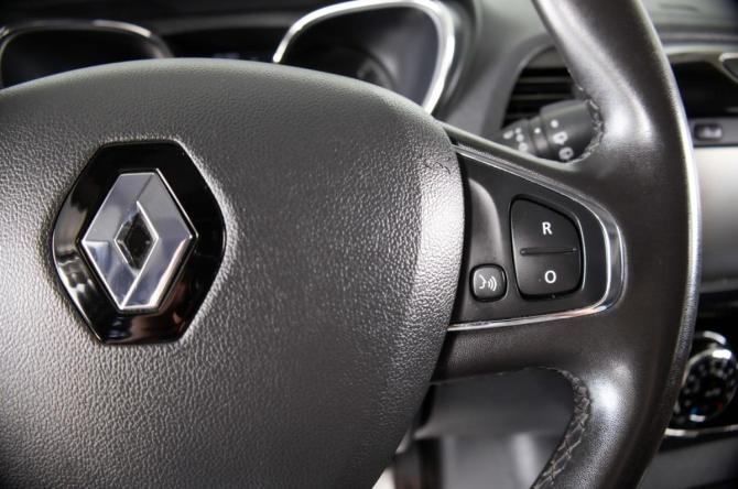 Renault Kaptur I с пробегом 2019 года, цена 1 999 000 рублей, 85400 км, внедорожник, Автокод Объявления