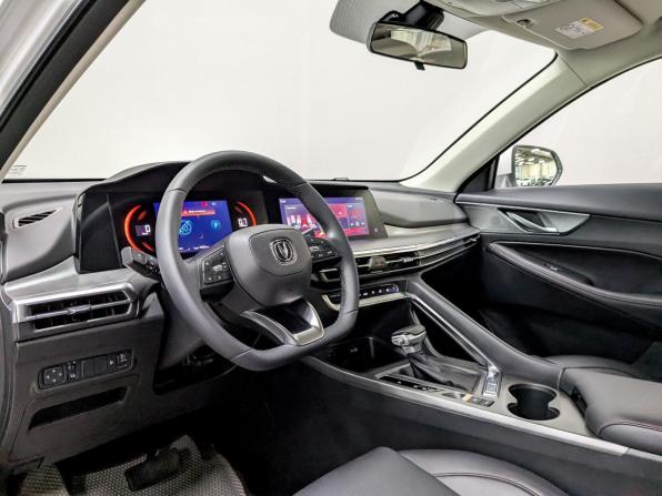 Changan CS35 Plus I Рестайлинг с пробегом 2023 года, цена 1 840 000 рублей, 18503 км, внедорожник, Автокод Объявления