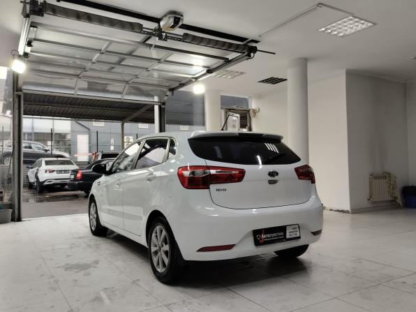 Kia Rio III с пробегом 2012 года, цена 890 000 рублей, 161286 км, хэтчбек, Автокод Объявления