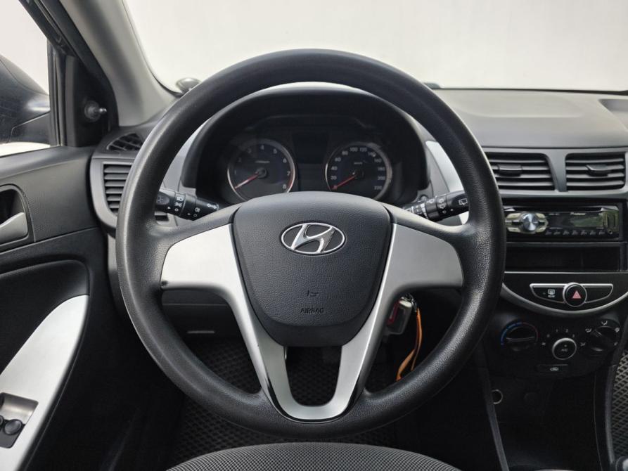 Hyundai Solaris I Москва  - изображение 12