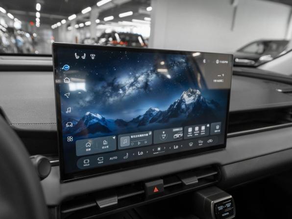 Toyota RAV4 VI (XA60) с пробегом 2026 года, цена 4 250 000 рублей, 16 км, внедорожник, Автокод Объявления