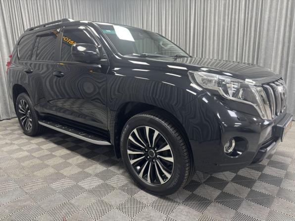 Toyota Land Cruiser Prado 150 Series Рестайлинг 1 с пробегом 2016 года, цена 4 450 000 рублей, 135836 км, внедорожник, Автокод Объявления