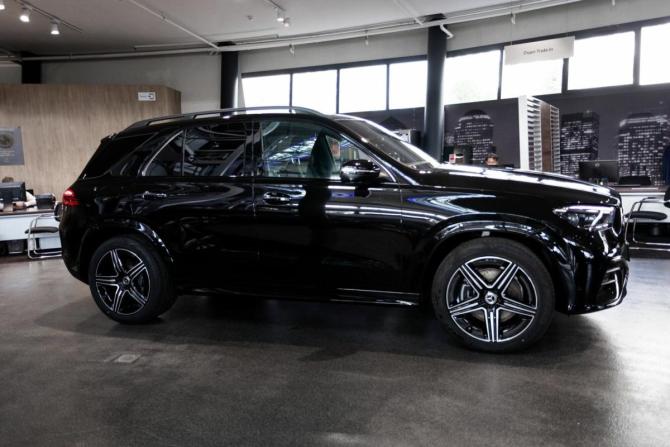 Новый Mercedes-Benz GLE II (V167) Рестайлинг 2025 года, цена 13 700 000 рублей, внедорожник, Автокод Объявления