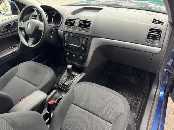 Skoda Yeti I Рестайлинг с пробегом 2015 года, цена 1 289 000 рублей, 81688 км, внедорожник, Автокод Объявления