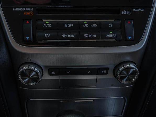 Toyota Land Cruiser 200 Series Рестайлинг 2 с пробегом 2016 года, цена 5 775 000 рублей, 161609 км, внедорожник, Автокод Объявления