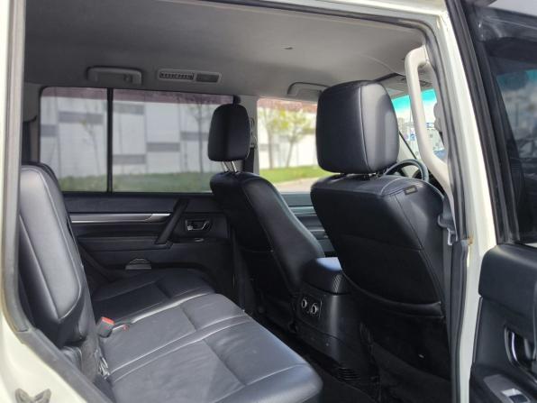 Mitsubishi Pajero IV с пробегом 2011 года, цена 1 150 000 рублей, 608810 км, внедорожник, Автокод Объявления