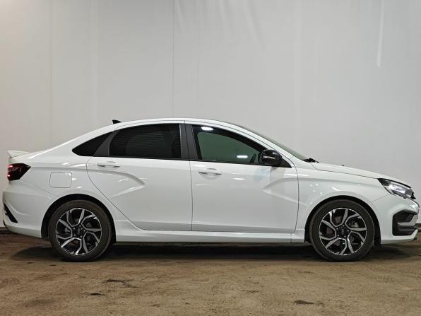 Lada (ВАЗ) Vesta I Рестайлинг (NG) с пробегом 2024 года, цена 1 730 000 рублей, 23287 км, седан, Автокод Объявления