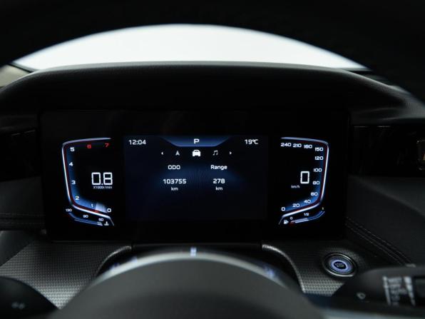 Hongqi H5 II с пробегом 2023 года, цена 2 498 999 рублей, 103755 км, седан, Автокод Объявления