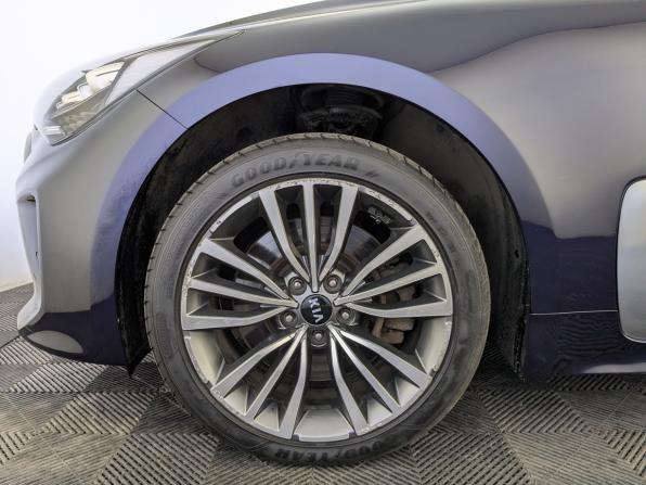 Kia Stinger I с пробегом 2019 года, цена 2 290 000 рублей, 127565 км, лифтбек, Автокод Объявления