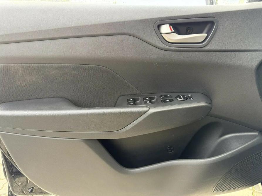 Hyundai Solaris II Набережные Челны  - изображение 6