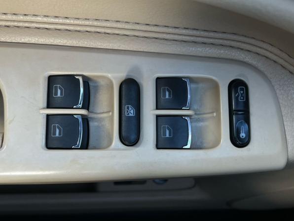 Volkswagen Passat B5 Рестайлинг с пробегом 2001 года, цена 375 000 рублей, 363720 км, седан, Автокод Объявления